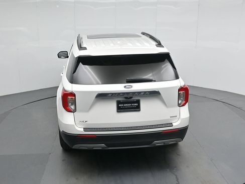 Certified 2020 Ford Explorer XLT w/ Equipment Group 202A image 44