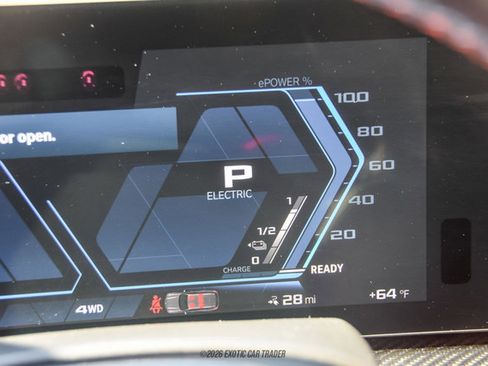 Used 2024 BMW XM w/ M Driver's Package image 22