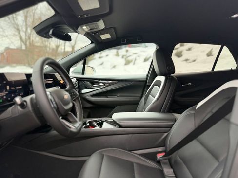 New 2026 Chevrolet Blazer EV LT image 14