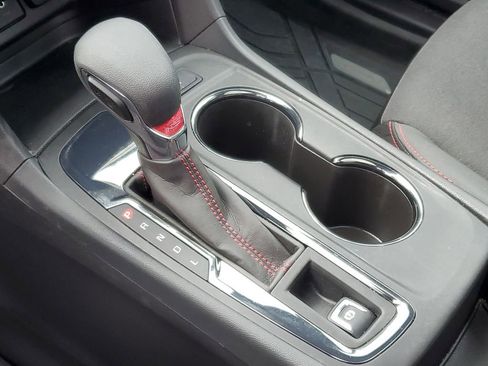 Certified 2024 Chevrolet Equinox RS w/ LPO, Floor Liner Package FWD image 20