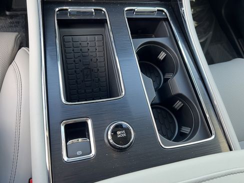 New 2025 Lincoln Aviator Reserve w/ Luxury Package image 21