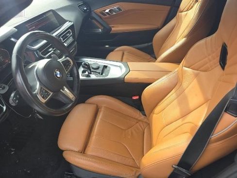 Used 2023 BMW Z4 sDrive30i w/ Premium Package image 5