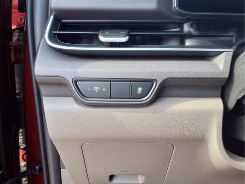 New 2026 Kia Carnival EX FWD image 11