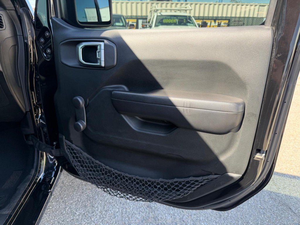 Used 2019 Jeep Wrangler Unlimited Sport AWD/4WD image 19
