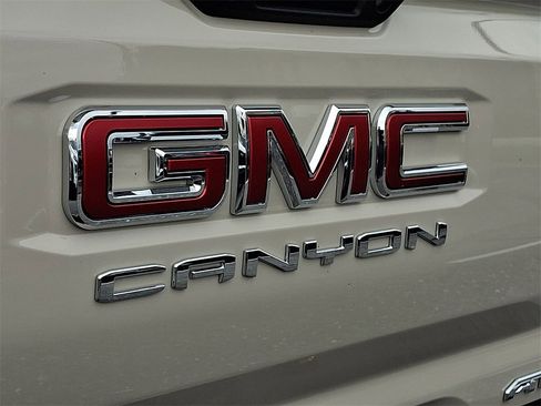 New 2026 GMC Canyon AT4X image 11