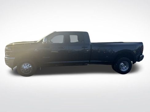 New 2026 RAM 3500 Laramie image 9