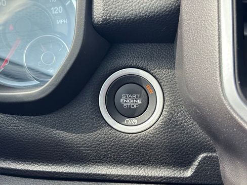 Used 2023 RAM 1500 Big Horn AWD/4WD image 30