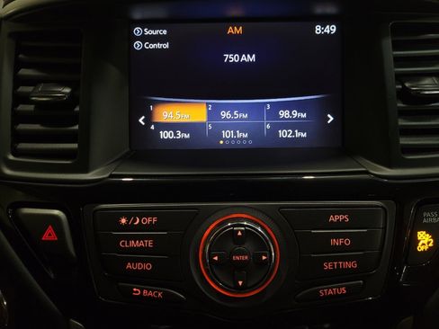 Used 2019 Nissan Pathfinder S AWD/4WD image 25