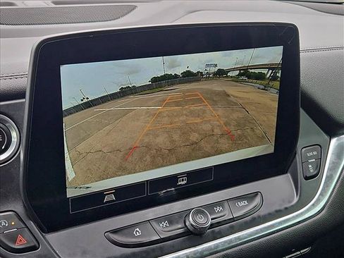 Certified 2023 Chevrolet Blazer LT FWD image 12