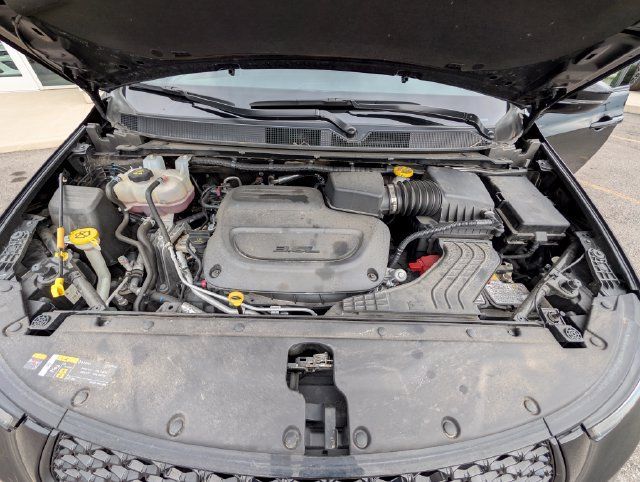 Used 2025 Chrysler Pacifica Limited FWD image 21