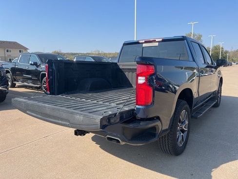 Used 2022 Chevrolet Silverado 1500 RST image 6