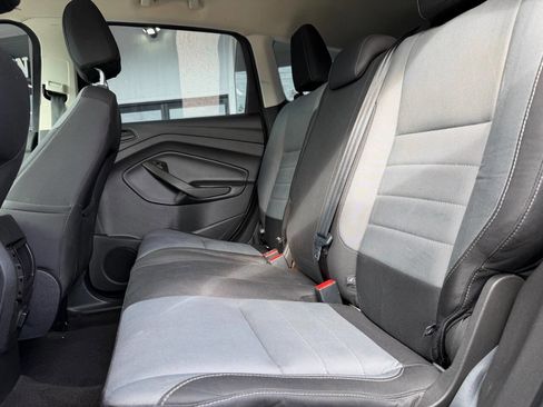 Used 2017 Ford Escape S FWD image 23