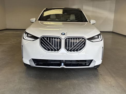 New 2025 BMW X3 xDrive30i w/ Convenience Package image 5