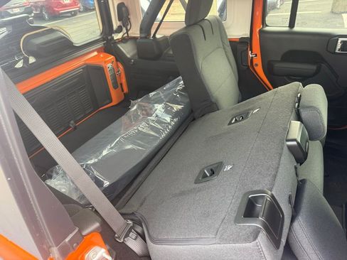 New 2025 Jeep Wrangler Unlimited Sport S 4xe w/ Convenience Group AWD/4WD image 48