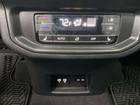 New 2026 Volkswagen Atlas SEL AWD/4WD image 15
