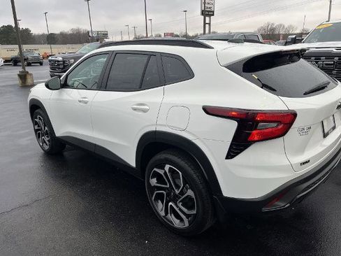 New 2026 Chevrolet Trax RS w/ Driver Confidence Package image 4