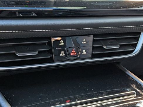 New 2026 Volkswagen Atlas SE image 18