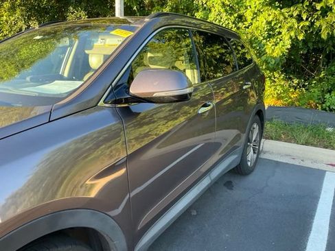 Used 2014 Hyundai Santa Fe Limited FWD image 8