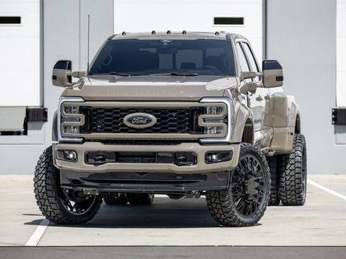 Used 2026 Ford F450 King Ranch w/ Chrome Package AWD/4WD image 2