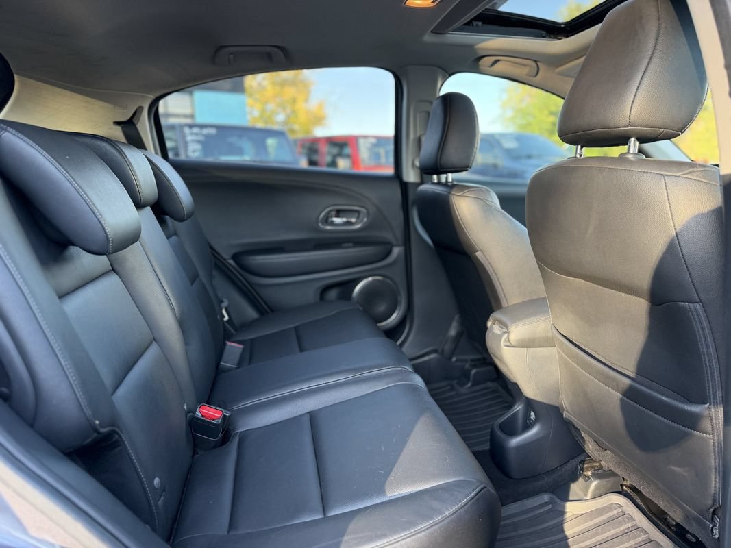 Used 2016 Honda HR-V EX-L image 8