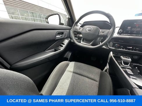 Used 2026 Nissan Rogue SV FWD image 13