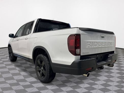 New 2026 Honda Ridgeline Black Edition image 3