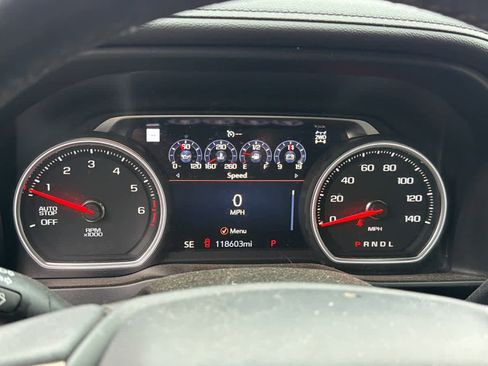 Used 2019 Chevrolet Silverado 1500 High Country w/ High Country Premium Package AWD/4WD image 16