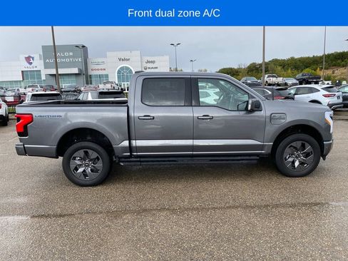 Used 2023 Ford F150 Lightning Lariat AWD/4WD image 7