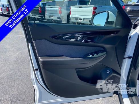 New 2026 Chevrolet TrailBlazer LT w/ Convenience Package FWD image 11