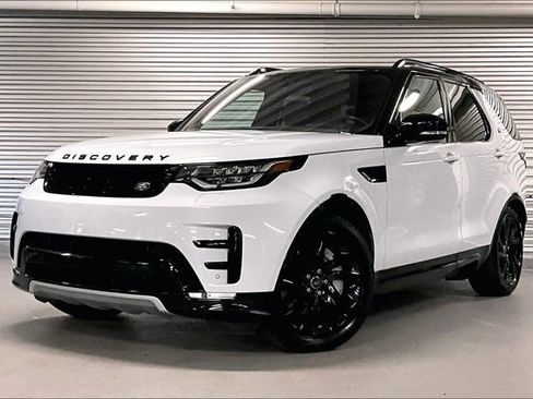 Used 2020 Land Rover Discovery Landmark AWD/4WD image 1