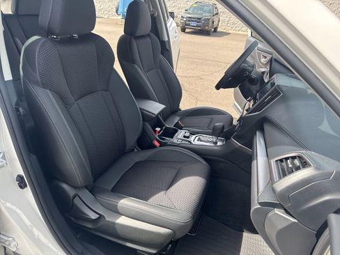 Used 2023 Subaru Forester Premium AWD/4WD image 13