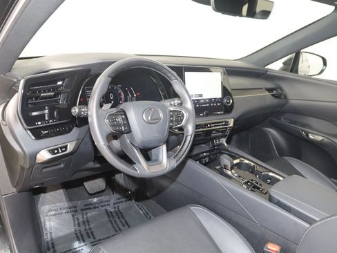 Used 2024 Lexus RX 350 Premium w/ Accessory Package (Z1) AWD/4WD image 27