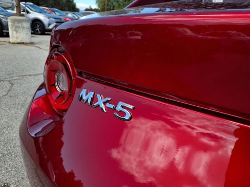 New 2026 MAZDA MX-5 Miata RF Grand Touring w/ Weather Package RWD image 20