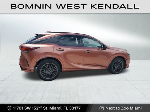 Used 2023 Lexus RX 500h F Sport image 8