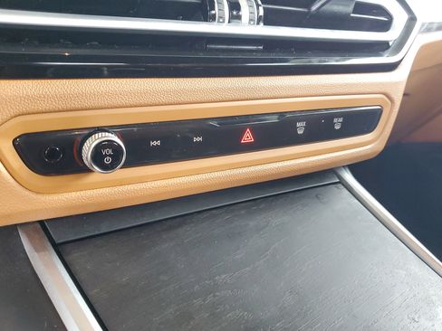 Used 2024 BMW 430i Convertible image 27