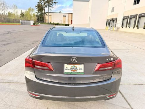 Used 2015 Acura TLX V6 w/ Technology Package FWD image 4