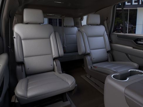 New 2026 GMC Yukon Elevation image 17