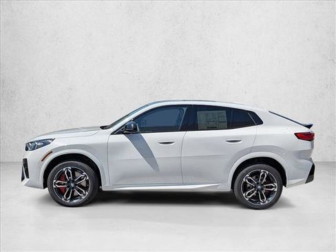 New 2026 BMW X2 xDrive28i AWD/4WD image 5