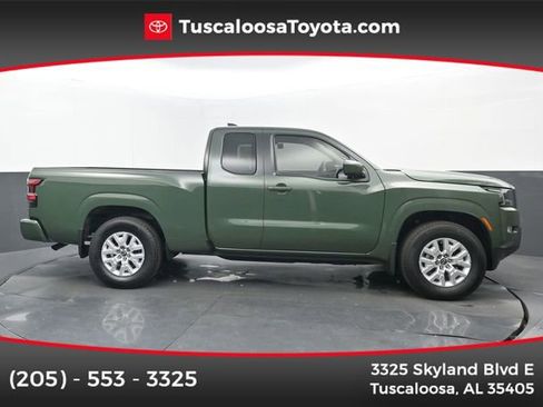 Used 2024 Nissan Frontier SV w/ SV Convenience Package RWD image 1
