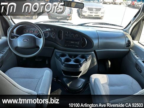 Used 2008 Ford E-350 and Econoline 350 XLT image 7