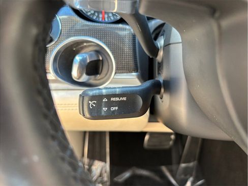 Used 2014 Porsche Panamera 4S image 37