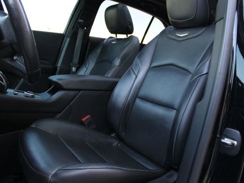 Used 2019 Cadillac XT4 Sport AWD/4WD image 21