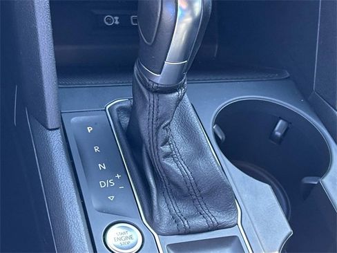 Used 2019 Volkswagen Atlas SE image 33