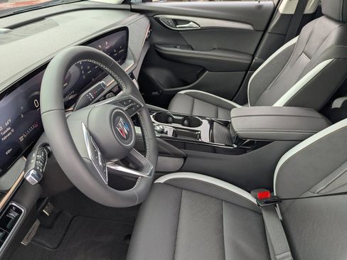 Used 2025 Buick Envision Sport Touring image 23