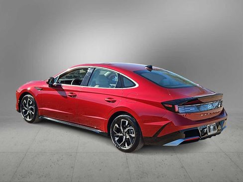 Certified 2025 Hyundai Sonata SEL image 6