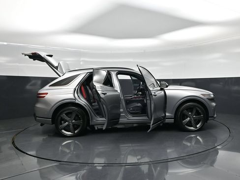 Used 2024 Genesis GV70 3.5T Sport w/ Sport Advanced Package AWD/4WD image 5