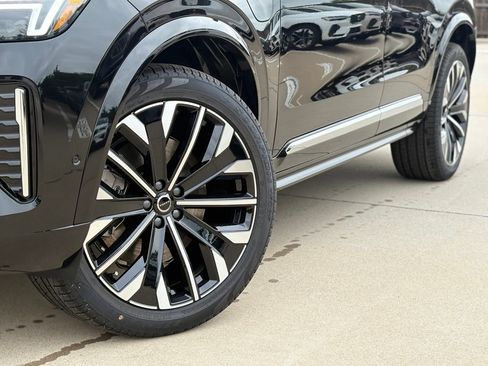 New 2026 Volvo XC90 T8 Ultra w/ Lounge Package AWD/4WD image 10