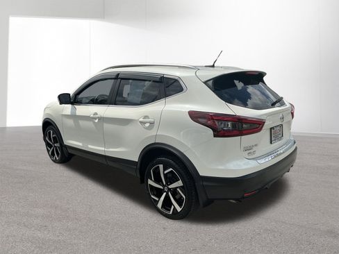 Used 2022 Nissan Rogue Sport SL w/ Premium Package AWD/4WD image 5