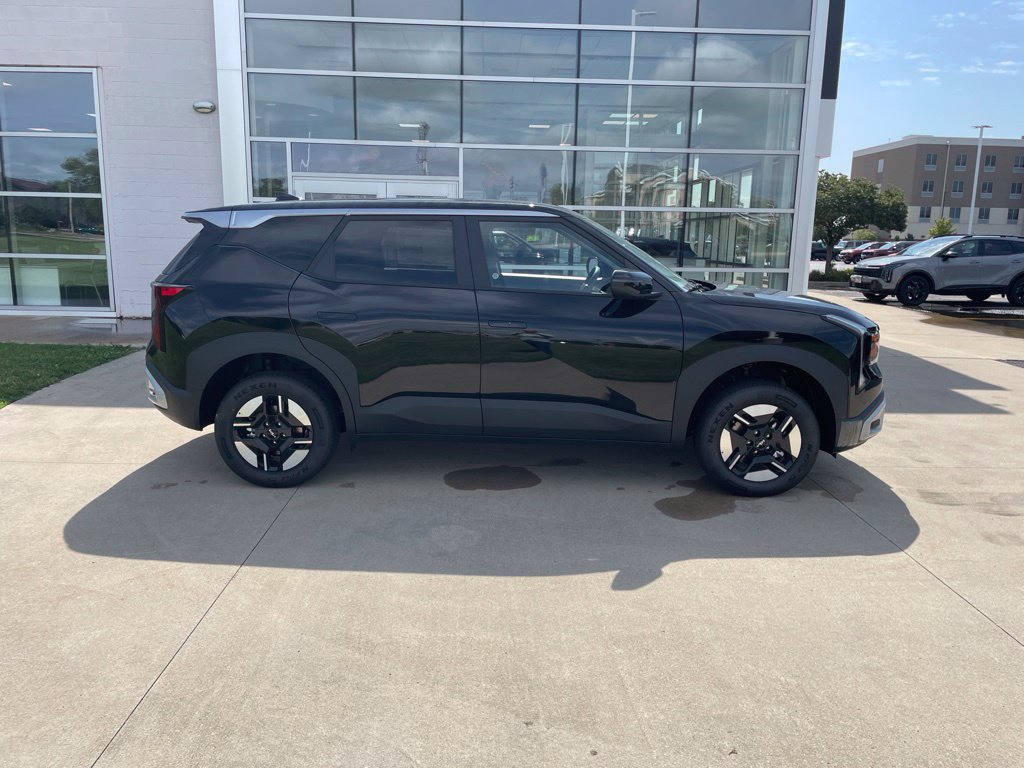 New 2027 Kia Seltos LX AWD/4WD image 4