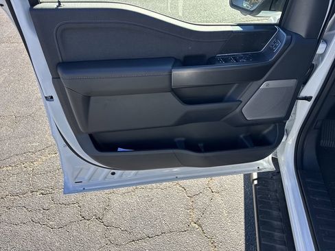 New 2025 Ford F150 Lariat w/ Equipment Group 501A Mid image 10